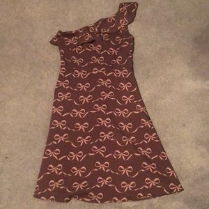 Purple dress with pink bows